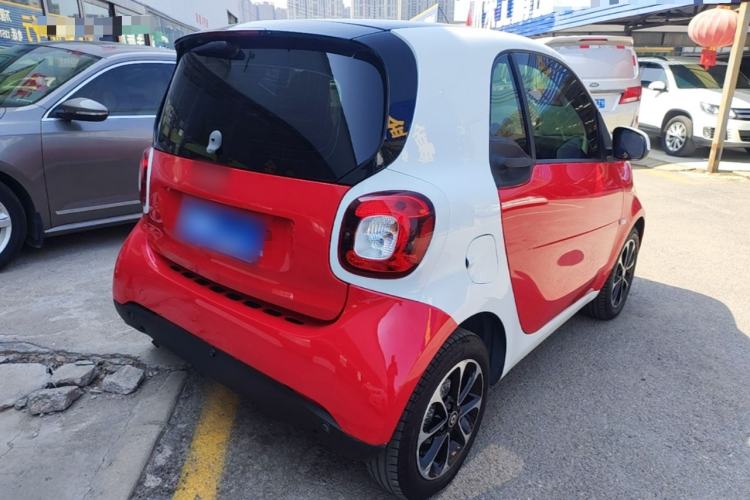 Used smart fortwo 2015 1.0L 52 kW Hardtop Passion Edition Rear Right 45 Deg