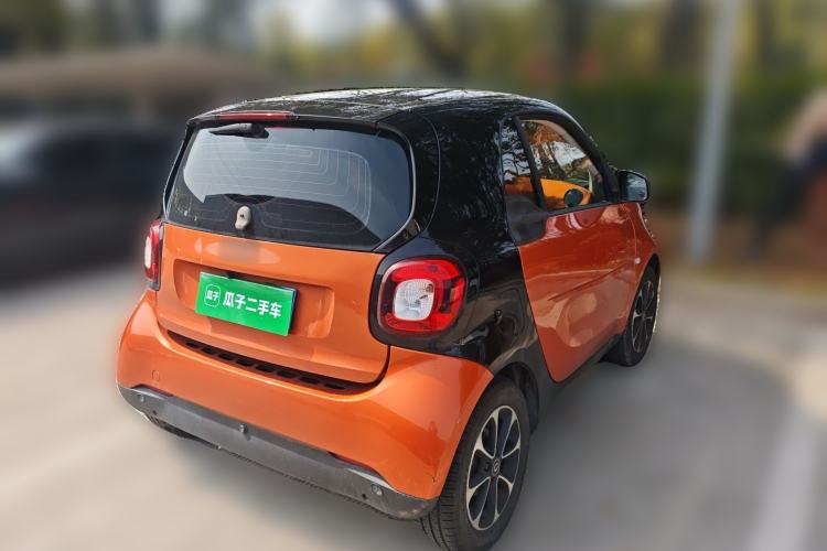 Used smart fortwo 2015 1.0L 52 kW Hardtop Passion Edition Rear Right 45 Deg