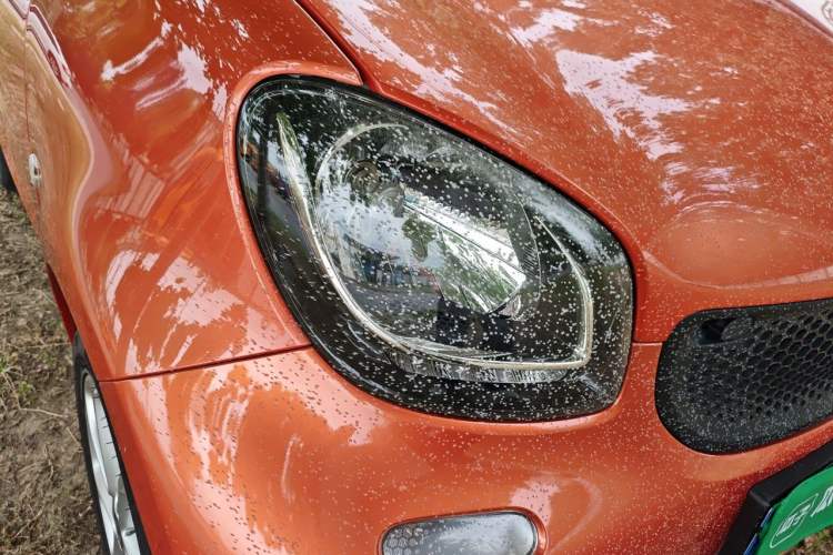 Used smart fortwo 2015 1.0L 52 kW hardtop Dynamic version Right Front Headlight