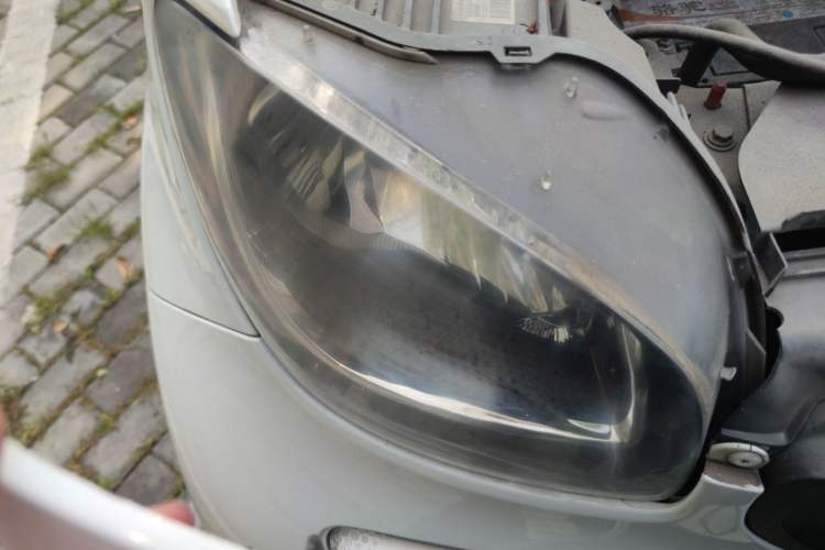 Used smart fortwo 2015 1.0L 52 kW hardtop Dynamic version Right Front Headlight