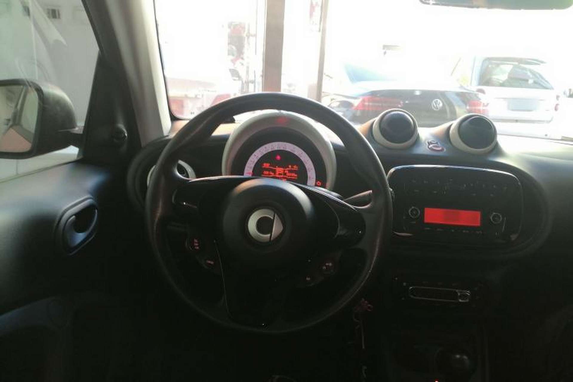 Used smart fortwo 2015 1.0L 52 kW hardtop Dynamic version Steering Wheel