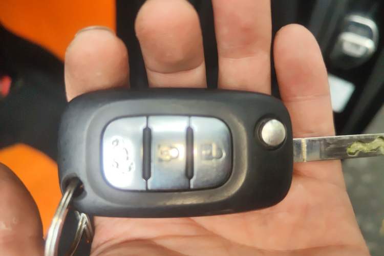 Used smart fortwo 2015 1.0L 52 kW Hardtop Passion Edition Vehicle Key