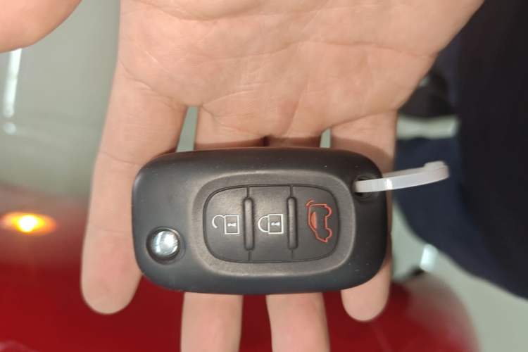 Used smart fortwo 2015 1.0L 52 kW hardtop Dynamic version Vehicle Key