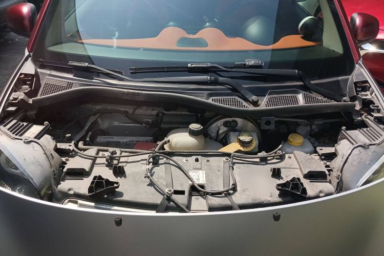Used smart fortwo 2015 1.0L 52 kW Hardtop Passion Edition Engine Bay