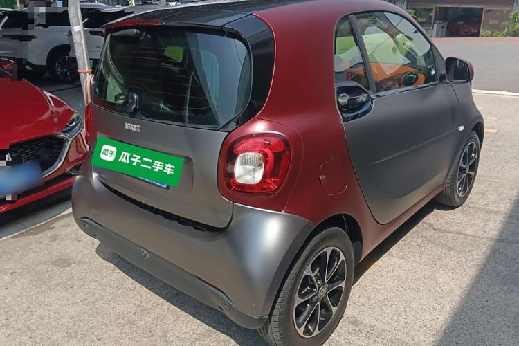 Used smart fortwo 2015 1.0L 52 kW Hardtop Passion Edition Exterior 5