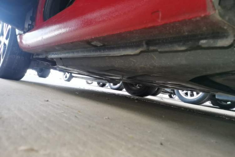 Used smart fortwo 2015 1.0L 52 kW Hardtop Passion Edition Left Side Sill