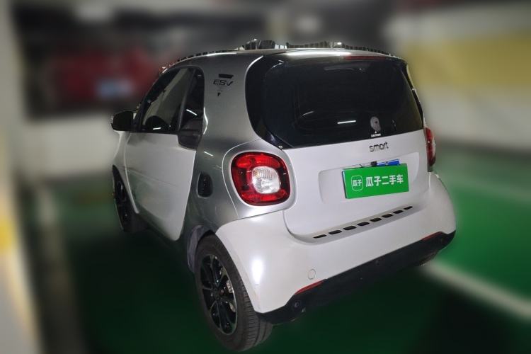 Used smart fortwo 2015 1.0L 52 kW Hardtop Passion Edition Rear Left 45 Deg