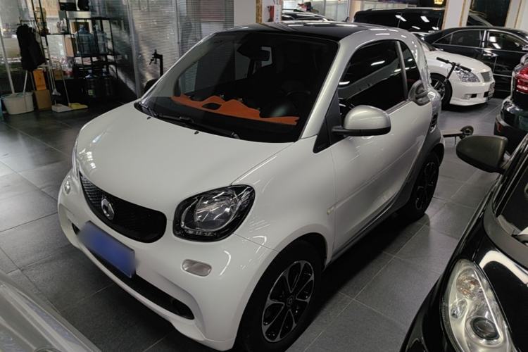 Used smart fortwo 2015 1.0L 52 kW Hardtop Passion Edition Guazi used car, China used car export, Used car for sale, Used cars, Cheapest cars for sale