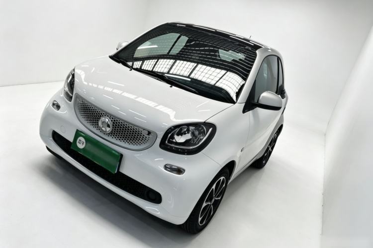 Used smart fortwo 2015 1.0L 52 kW Hardtop Passion Edition Guazi used car, China used car export, Used car for sale, Used cars, Cheapest cars for sale