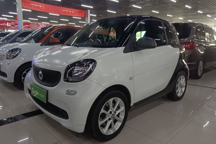 Used smart fortwo 2015 1.0L 52 kW hardtop Dynamic version Guazi used car, China used car export, Used car for sale, Used cars, Cheapest cars for sale
