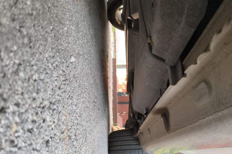 Used smart fortwo 2015 1.0L 52 kW hardtop Dynamic version Chassis Front Left