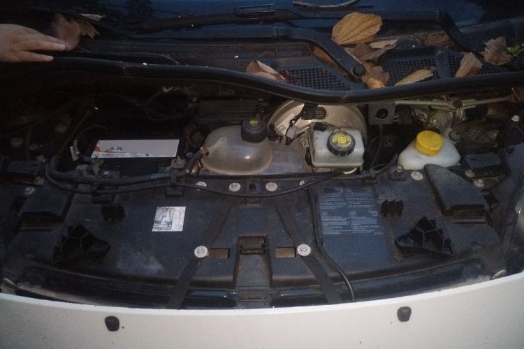 Used smart fortwo 2015 1.0L 52 kW Hardtop Passion Edition Engine Bay