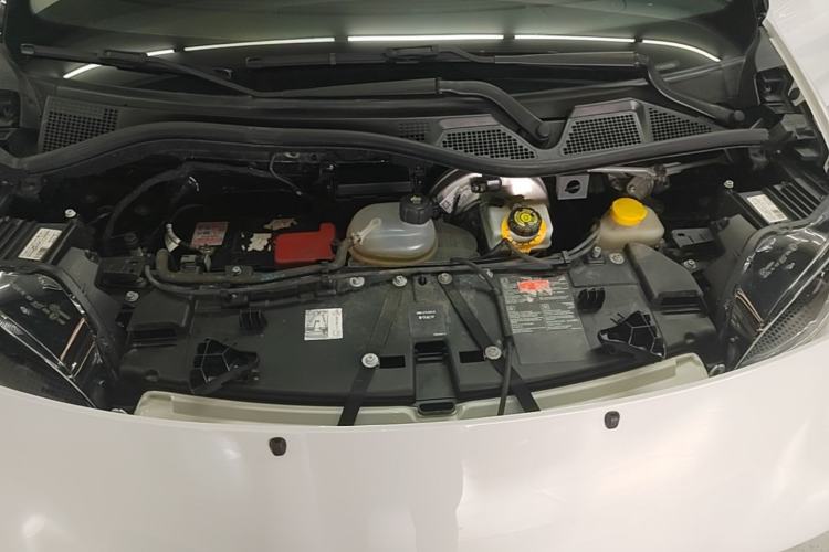 Used smart fortwo 2015 1.0L 52 kW Hardtop Passion Edition Engine Bay