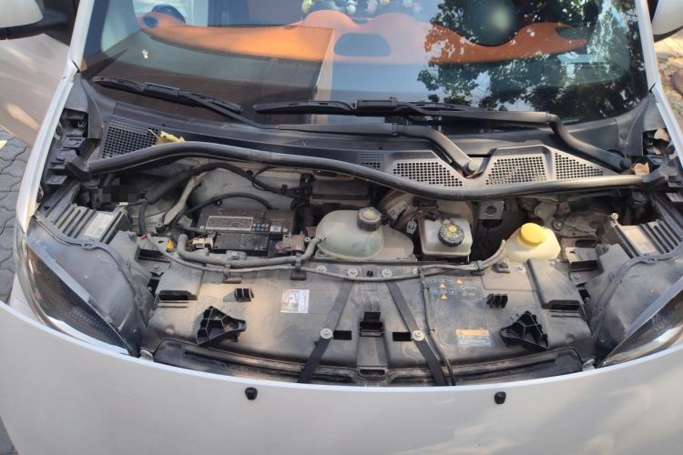 Used smart fortwo 2015 1.0L 52 kW Hardtop Passion Edition Engine Bay
