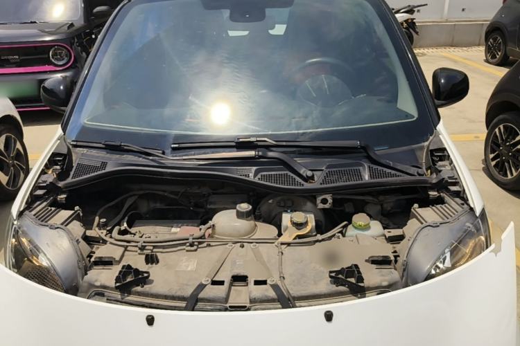 Used smart fortwo 2015 1.0L 52 kW Hardtop Passion Edition Engine Bay