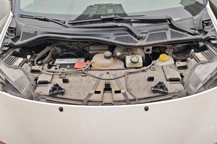 Used smart fortwo 2015 1.0L 52 kW Hardtop Passion Edition Engine Bay