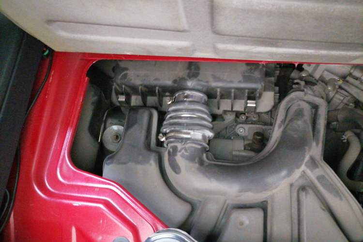 Used smart fortwo 2015 1.0 MHD Comfort Travel Edition Engine Bay Right
