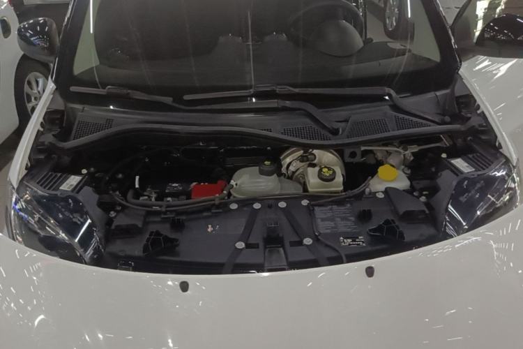 Used smart fortwo 2015 1.0L 52 kW Hardtop Passion Edition Engine Bay