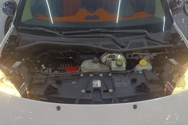 Used smart fortwo 2015 1.0L 52 kW Hardtop Passion Edition Engine Bay