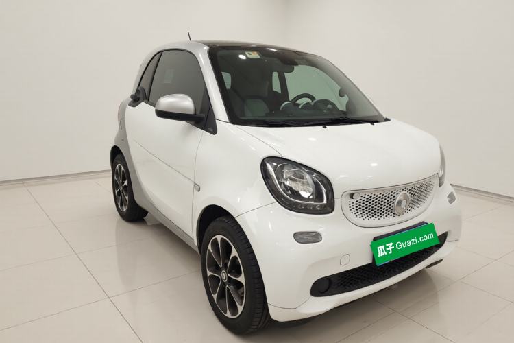 Used smart fortwo 2015 1.0L 52 kW Hardtop Passion Edition Exterior 1