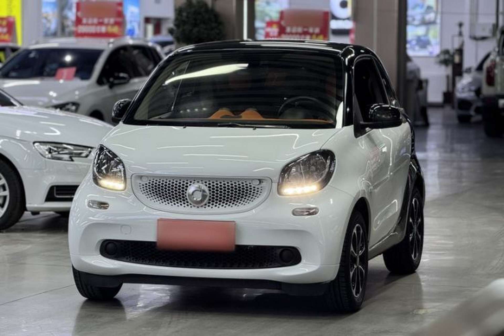 Used smart fortwo 2015 1.0L 52 kW Hardtop Passion Edition Exterior 1