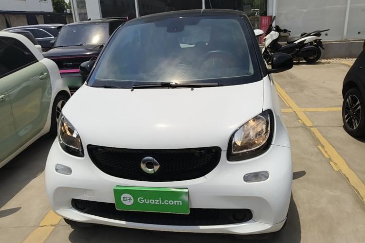 Used smart fortwo 2015 1.0L 52 kW Hardtop Passion Edition Front