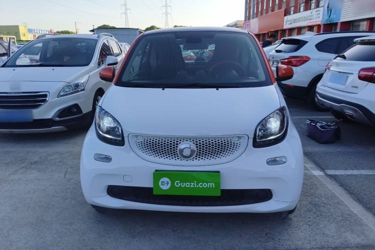 Used smart fortwo 2015 1.0L 52 kW Hardtop Passion Edition Front