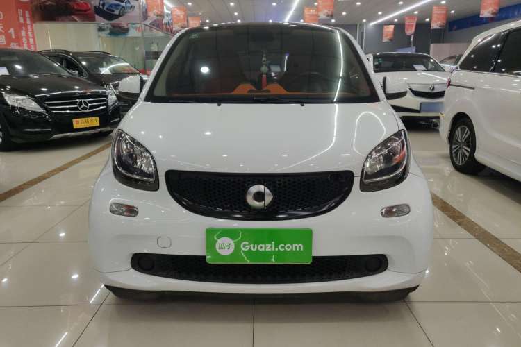 Used smart fortwo 2015 1.0L 52 kW Hardtop Passion Edition Front