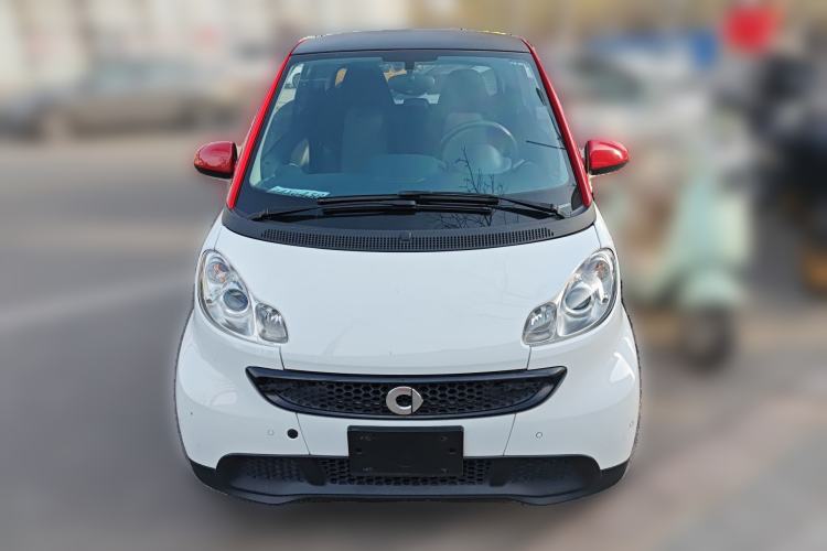 Used smart fortwo 2015 1.0 MHD Comfort Travel Edition Front