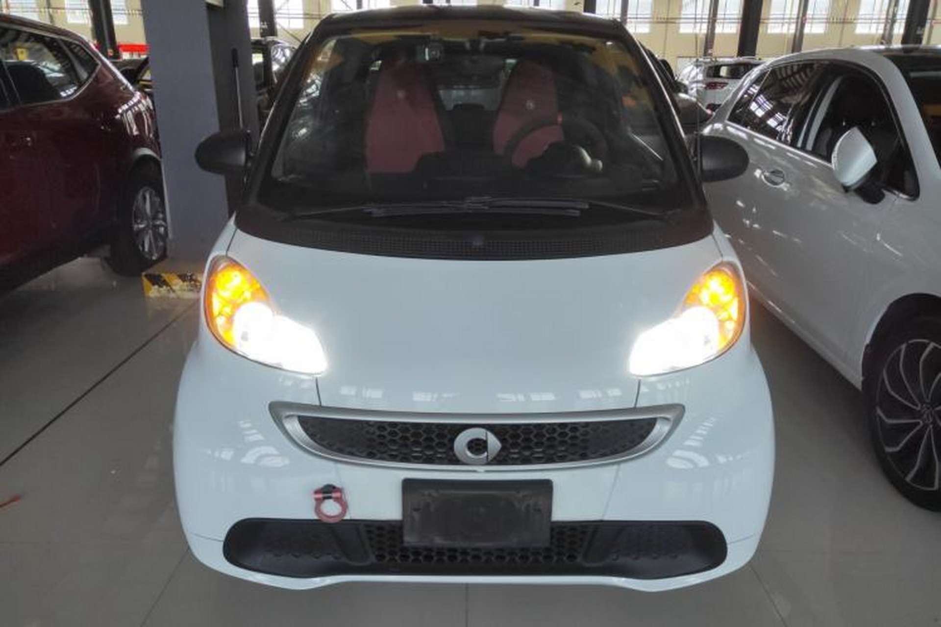 Used smart fortwo 2015 1.0 MHD Comfort Travel Edition Front