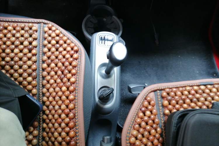 Used smart fortwo 2015 1.0 MHD Comfort Travel Edition Gear Lever