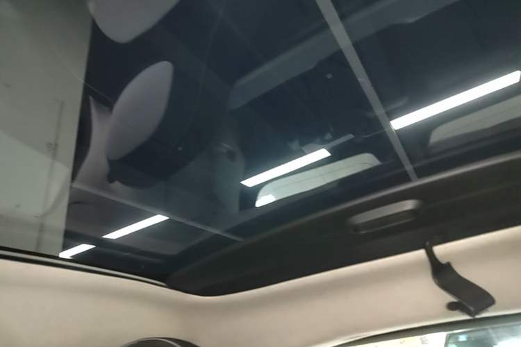 Used smart fortwo 2015 1.0L 52 kW Hardtop Passion Edition Headliner