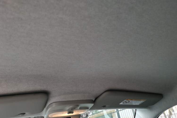 Used smart fortwo 2015 1.0L 52 kW hardtop Dynamic version Headliner