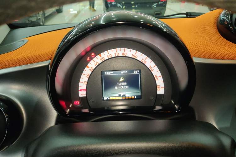 Used smart fortwo 2015 1.0L 52 kW Hardtop Passion Edition Instrument Cluster