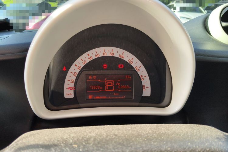 Used smart fortwo 2015 1.0L 52 kW hardtop Dynamic version Instrument Cluster