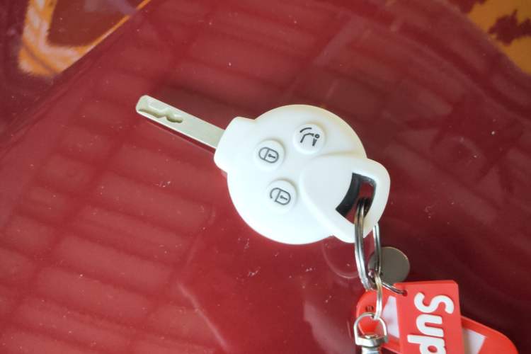 Used smart fortwo 2015 1.0 MHD Comfort Travel Edition Interior 1
