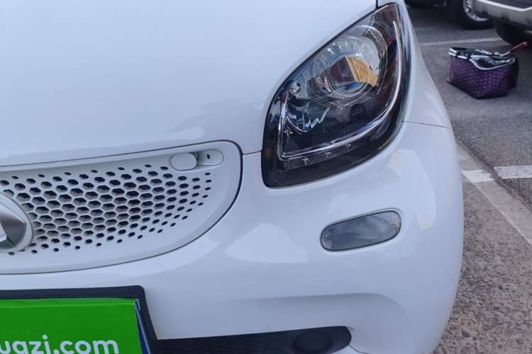 Used smart fortwo 2015 1.0L 52 kW Hardtop Passion Edition Left Front Headlight