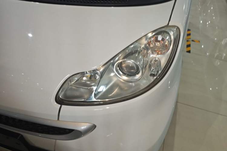 Used smart fortwo 2015 1.0 MHD Comfort Travel Edition Left Front Headlight