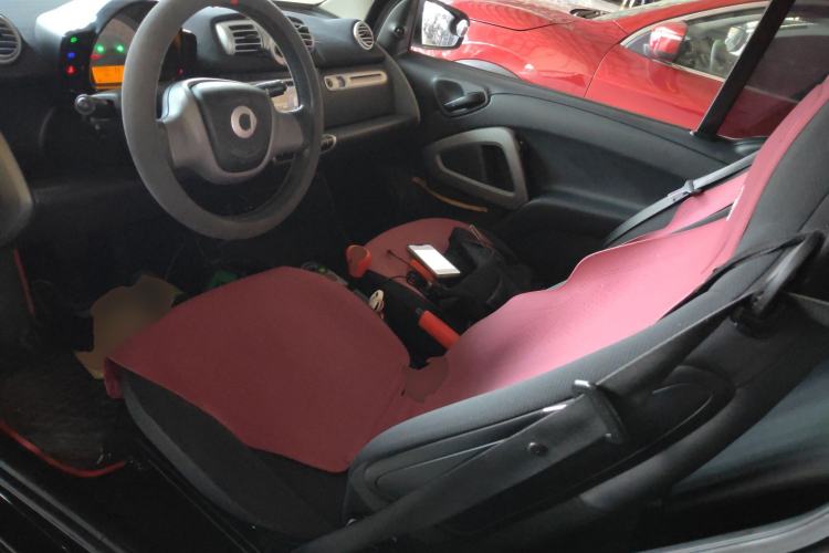Used smart fortwo 2015 1.0 MHD Comfort Travel Edition Left Front Seat