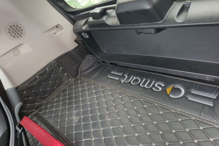 Used smart fortwo 2015 1.0L 52 kW hardtop Dynamic version Left Rear Seat