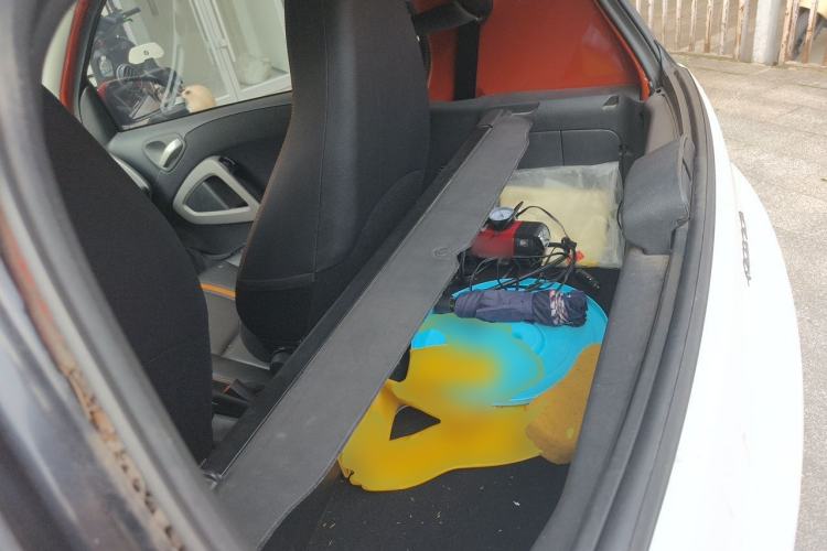 Used smart fortwo 2015 1.0 MHD Spark Special Edition Left Rear Seat