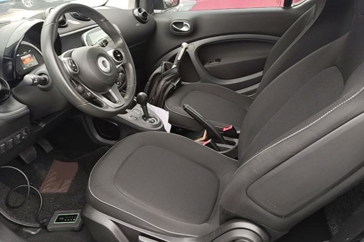 Used smart fortwo 2015 1.0L 52 kW Hardtop Passion Edition Left Rear Seat
