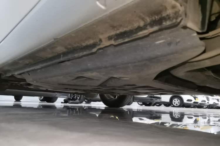Used smart fortwo 2015 1.0L 52 kW Hardtop Passion Edition Left Side Sill