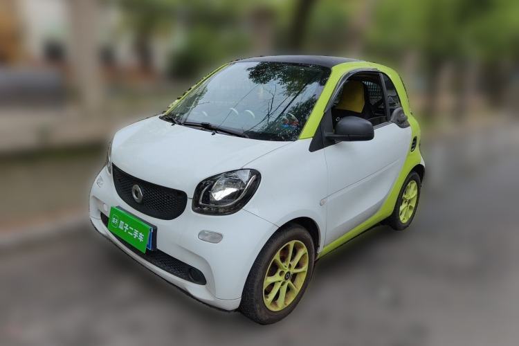 Used smart fortwo 2015 1.0L 52 kW hardtop Dynamic version Guazi used car, China used car export, Used car for sale, Used cars, Cheapest cars for sale
