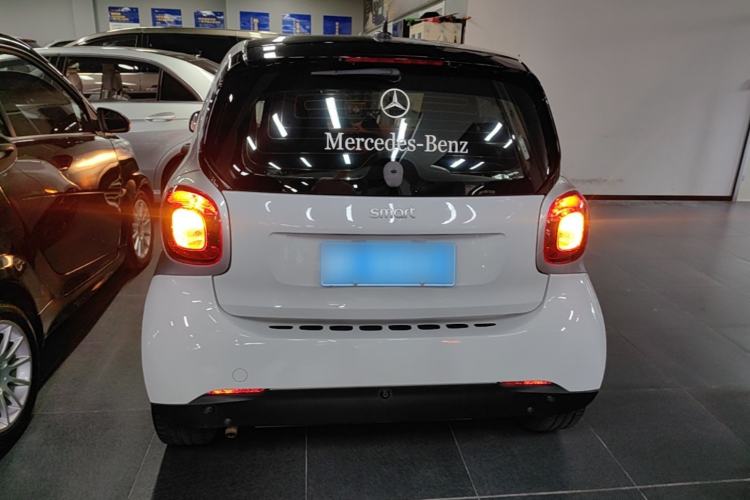 Used smart fortwo 2015 1.0L 52 kW Hardtop Passion Edition Rear