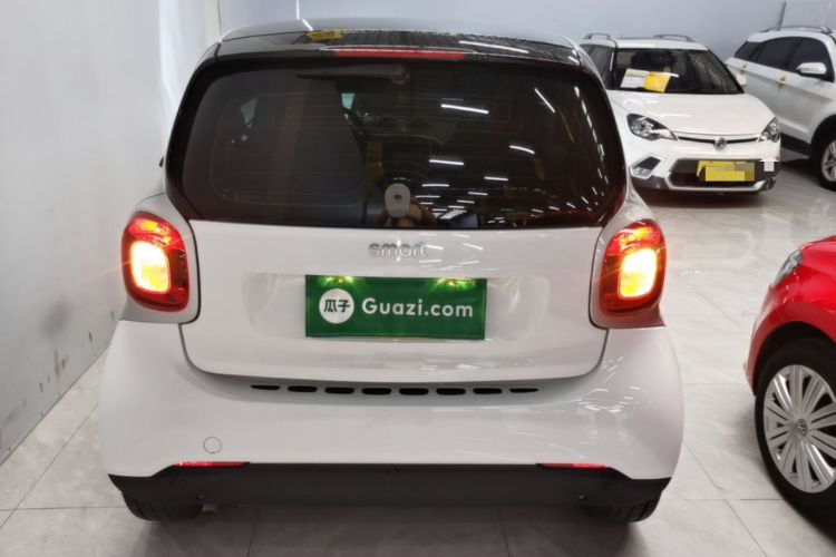 Used smart fortwo 2015 1.0L 52 kW Hardtop Passion Edition Rear