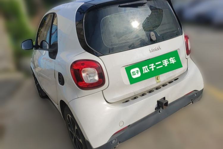 Used smart fortwo 2015 1.0L 52 kW Hardtop Passion Edition Rear Left 45 Deg