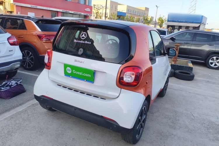 Used smart fortwo 2015 1.0L 52 kW Hardtop Passion Edition Rear Right 45 Deg
