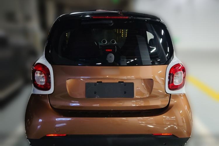 Used smart fortwo 2015 1.0L 52 kW hardtop Dynamic version Rear
