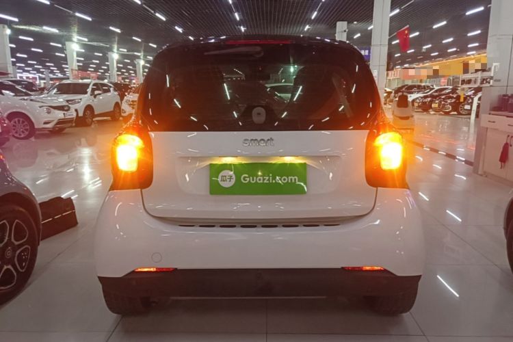 Used smart fortwo 2015 1.0L 52 kW Hardtop Passion Edition Rear